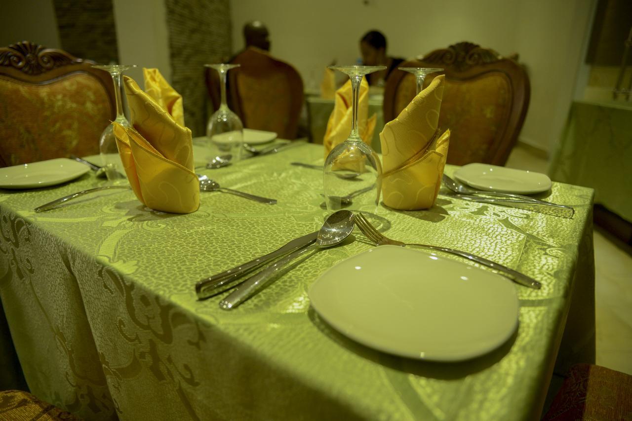 Cubana Suites Mobushipe Bagian luar foto