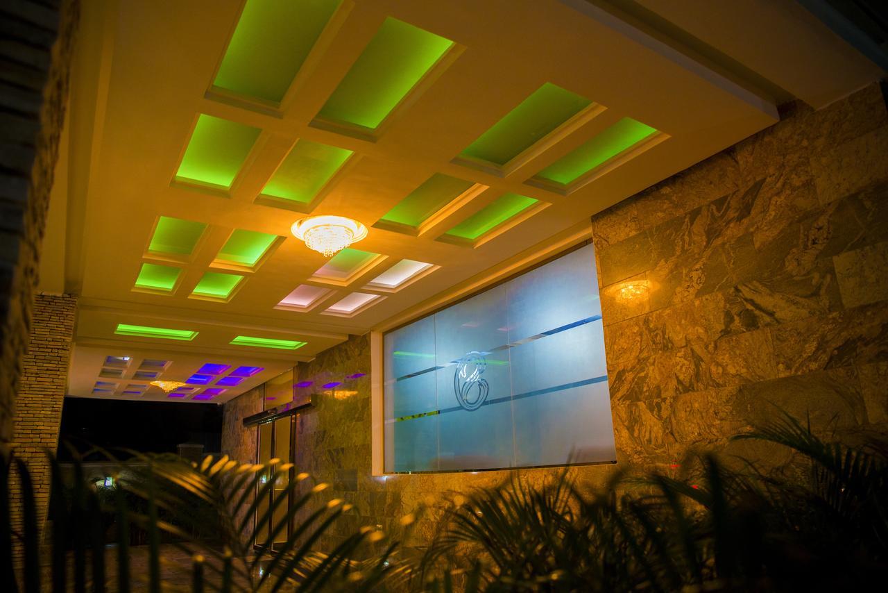 Cubana Suites Mobushipe Bagian luar foto